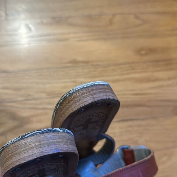 Fiorentini + Baker EU 38 or US 7.5 gladiator sandals cognac leather silver studs - Picture 5 of 6